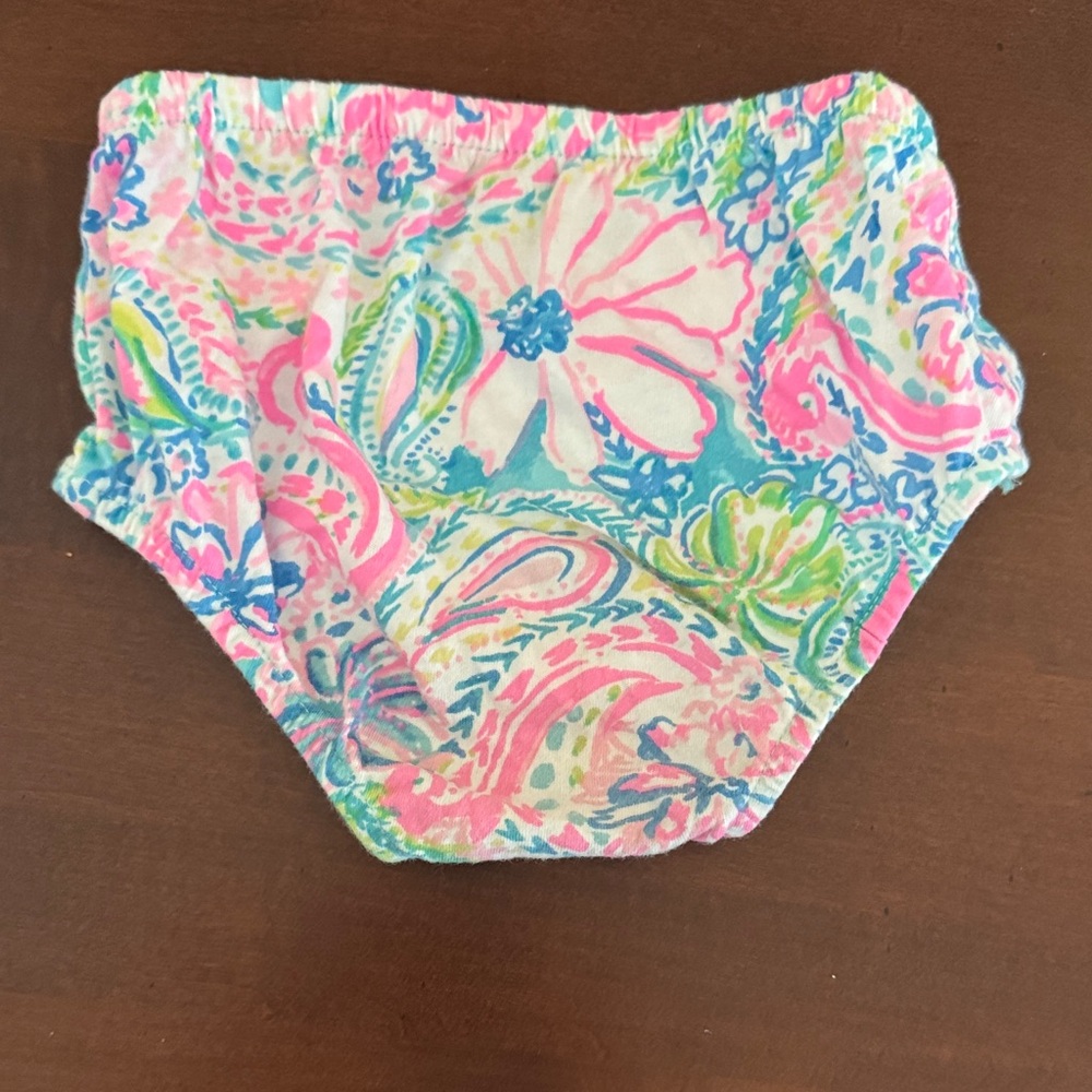 Lilly Pulitzer Baby Girls Sleeveless Dress with Bloomers - Picture 7 of 7